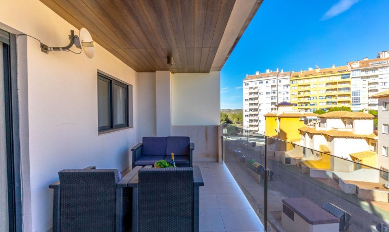 Venta - Apartamento / piso -
Orihuela Costa - Altos de Campoamor