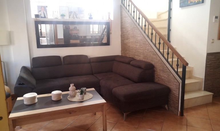 Sale - Villa -
Los Montesinos* - La Herrada