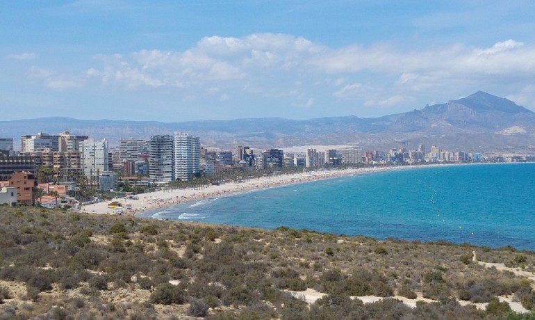 Nieuwbouw - Penthouse -
San Juan Alicante - Fran Espinos