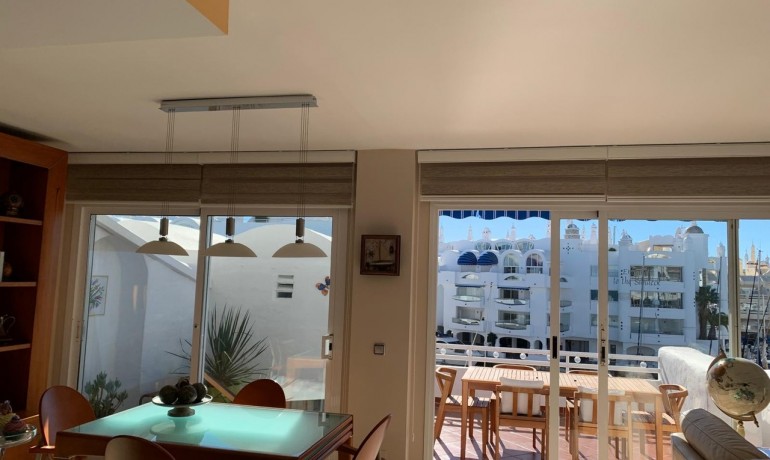 Revente - Appartement / Flat -
Benalmadena