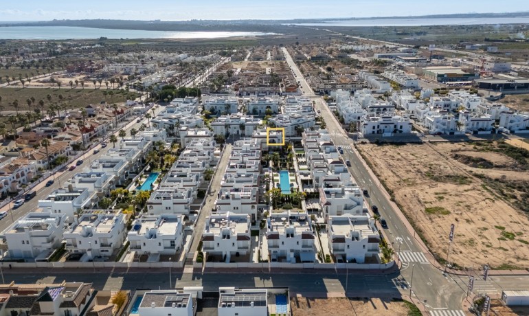 Herverkoop - Appartement / Flat -
Quesada