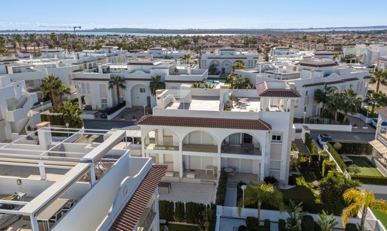 Herverkoop - Appartement / Flat -
Quesada