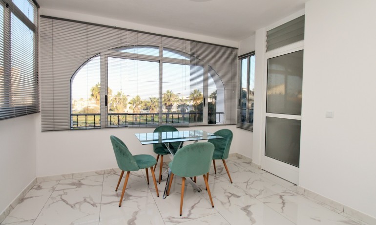 Herverkoop - Appartement / Flat -
Villamartin