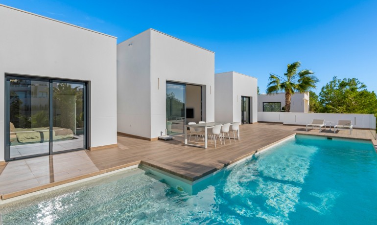 Sale - Villa -
Las Colinas Golf - Las Colinas golf