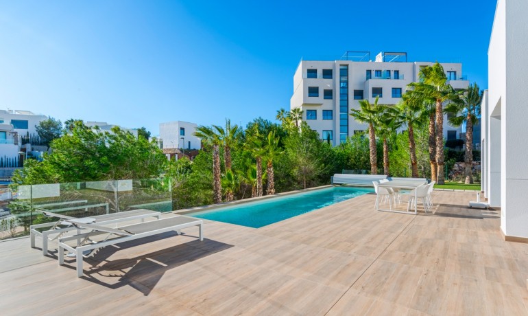 Sale - Villa -
Las Colinas Golf - Las Colinas golf