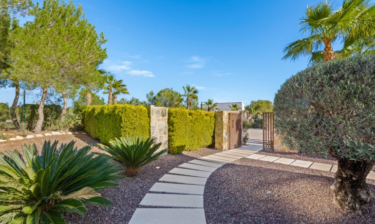 Sale - Villa -
Las Colinas Golf - Las Colinas golf