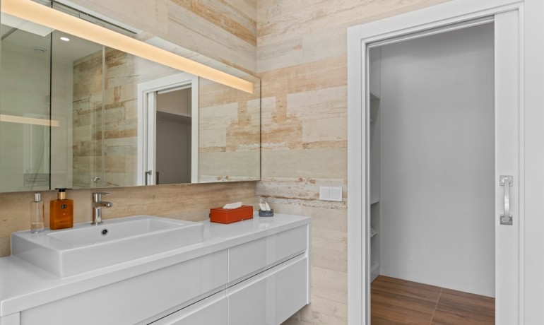 Sale - Villa -
Las Colinas Golf - Las Colinas golf