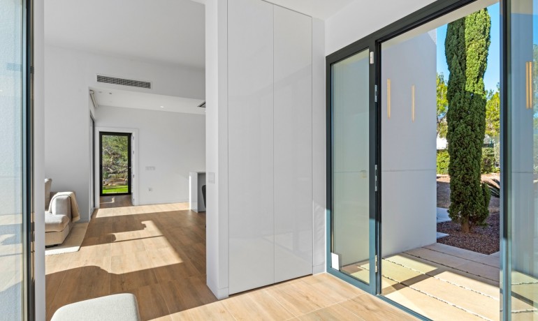 Sale - Villa -
Las Colinas Golf - Las Colinas golf