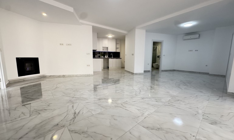Sale - Apartment / Flat -
Torrevieja* - Torrevieja