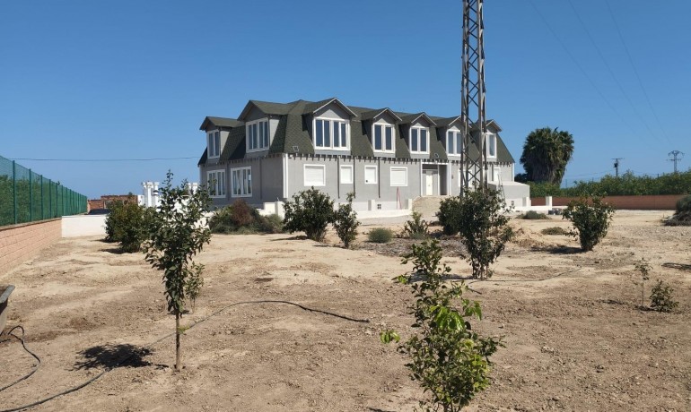 Herverkoop - Villa -
San Miguel de Salinas* - San Miguel De Salinas