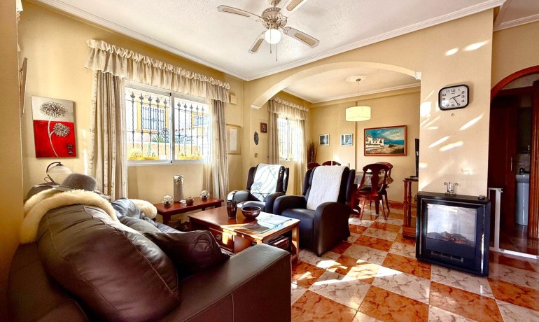 Revente - Maison -
Villamartin