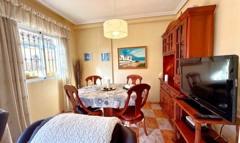 Revente - Maison -
Villamartin