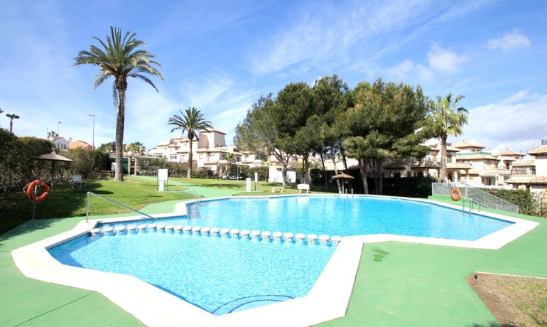 Revente - Maison -
Villamartin