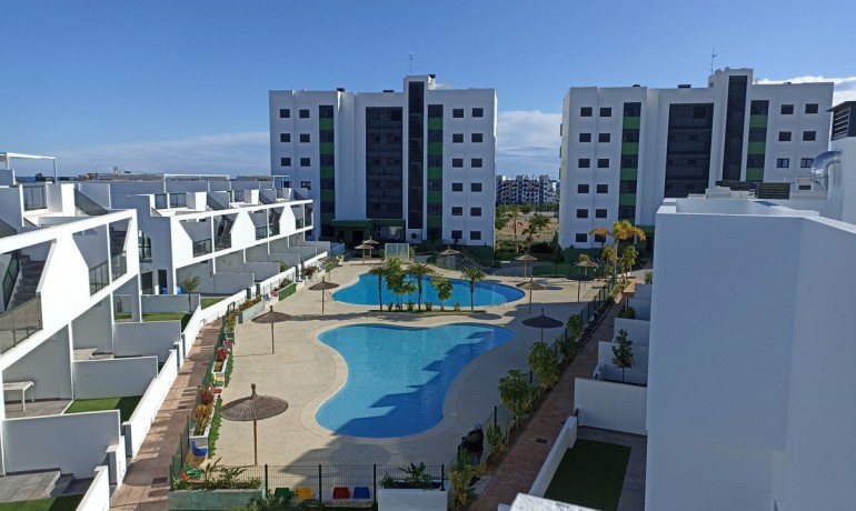 Sale - Apartment / Flat -
Mil Palmeras