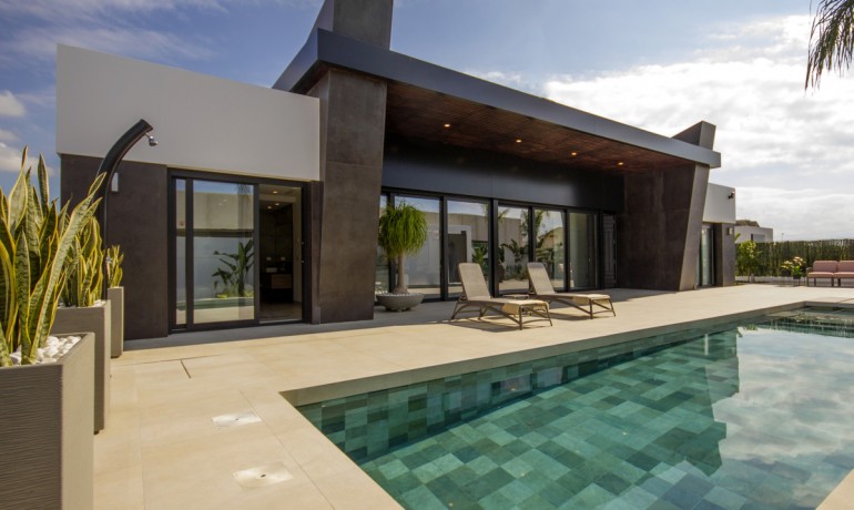 Sale - House -
Rojales