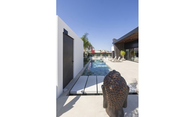 Sale - House -
Rojales