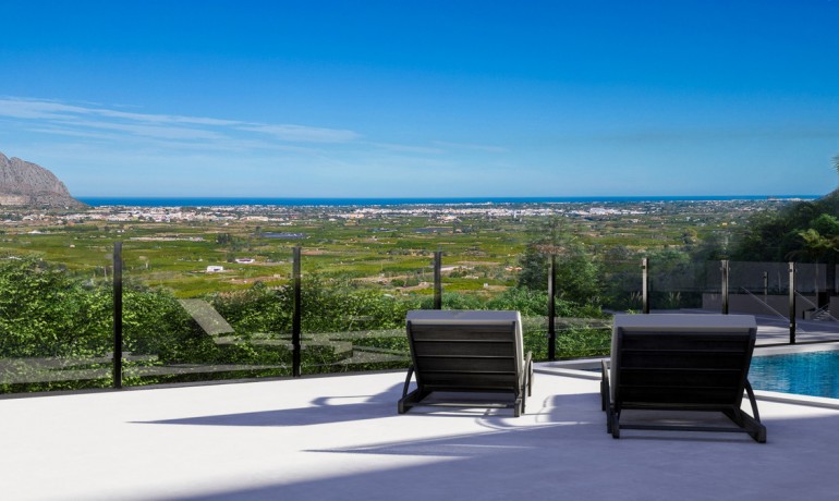 Herverkoop - Huis -
Pedreguer