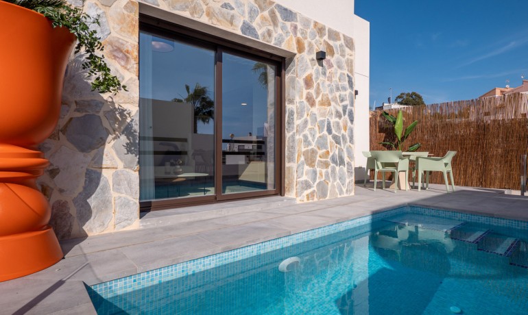 Herverkoop - Huis -
Villamartin