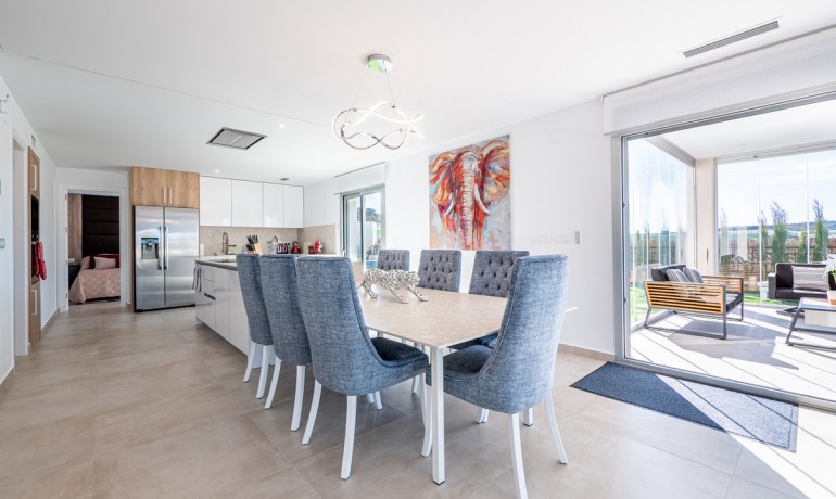 Herverkoop - Huis -
Algorfa* - Algorfa