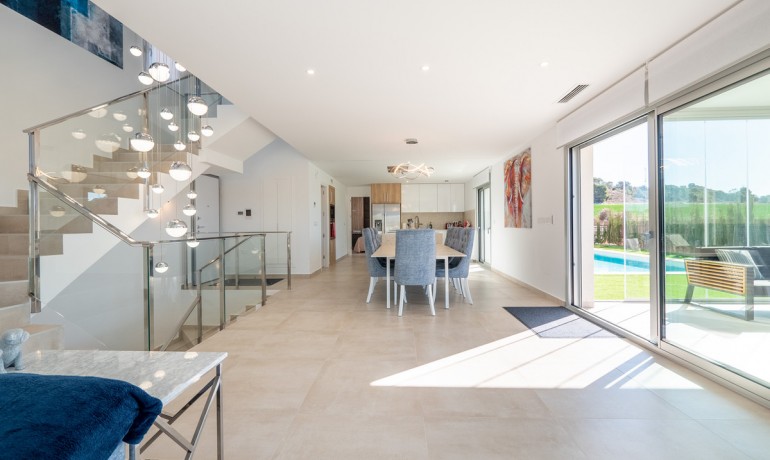 Herverkoop - Huis -
Algorfa* - Algorfa