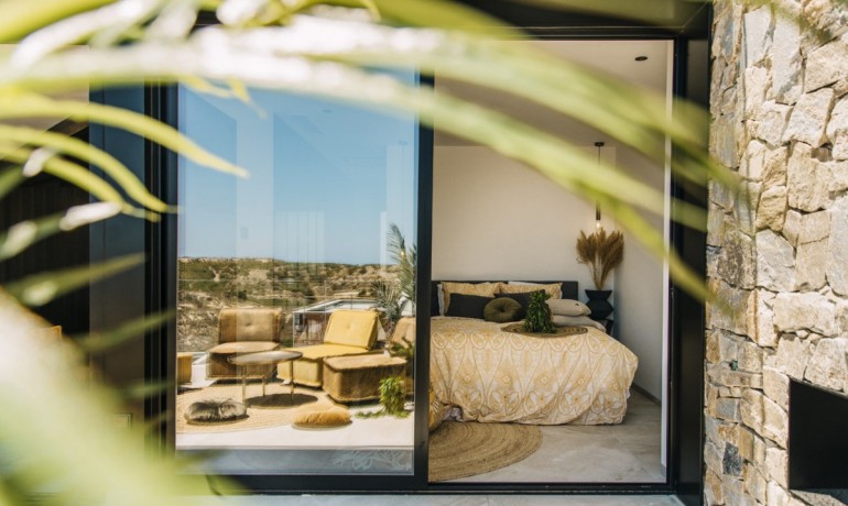 Venta - Casa -
Rojales