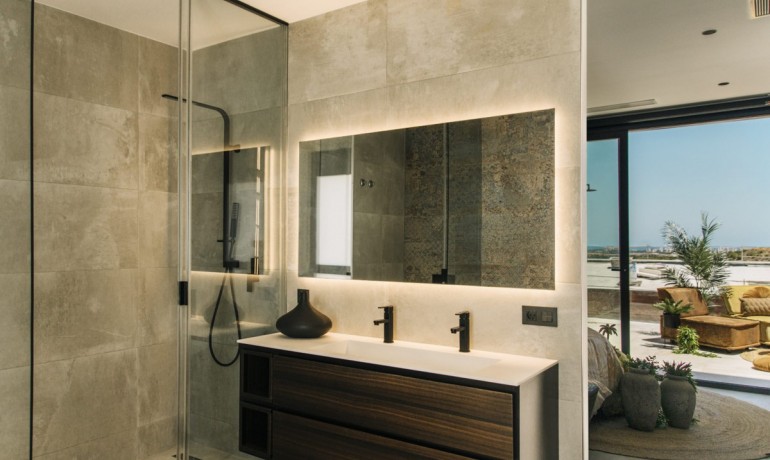 Venta - Casa -
Rojales