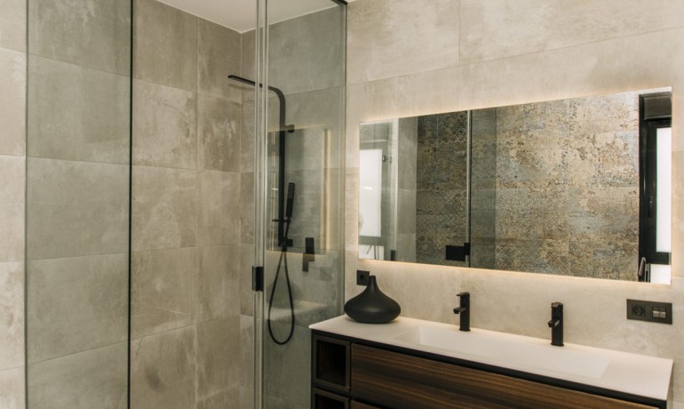 Venta - Casa -
Rojales