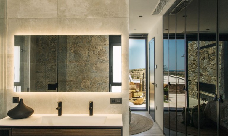 Venta - Casa -
Rojales