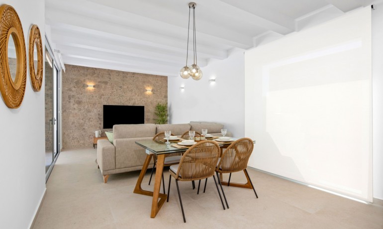 Herverkoop - Huis -
Benijofar* - Benijófar