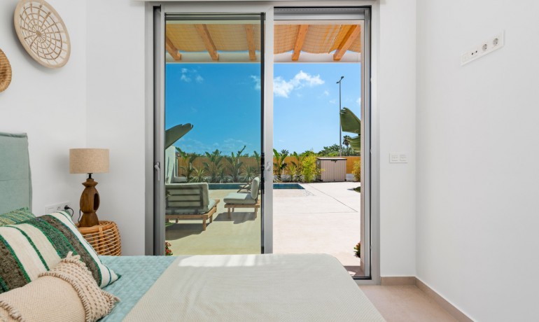 Herverkoop - Huis -
Benijofar* - Benijófar