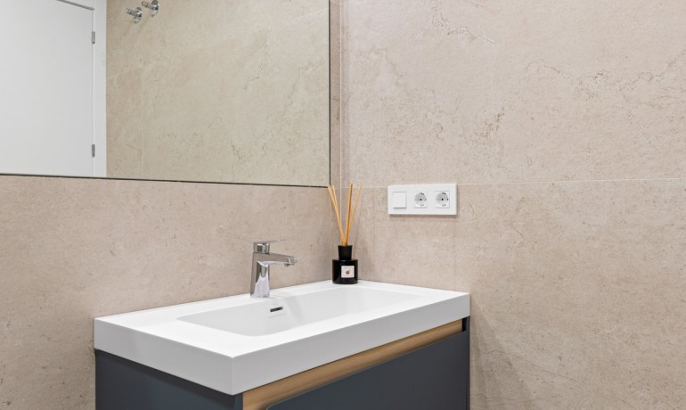 Herverkoop - Huis -
Benijofar* - Benijófar