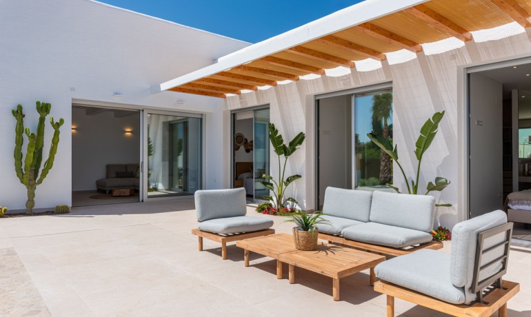 Herverkoop - Huis -
Benijofar* - Benijófar