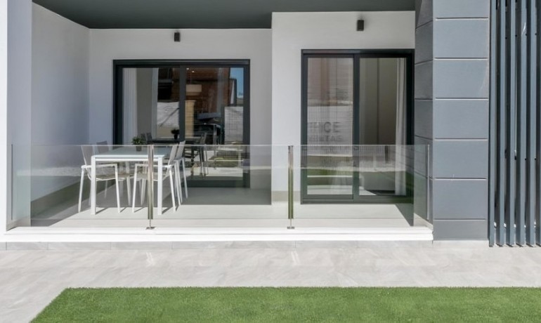 Sale - Apartment / Flat -
Torrevieja* - Torrevieja