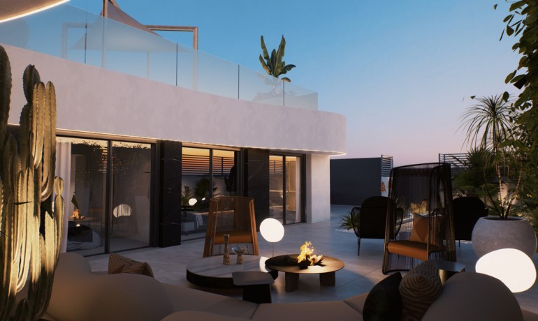 Herverkoop - Huis -
Rojales