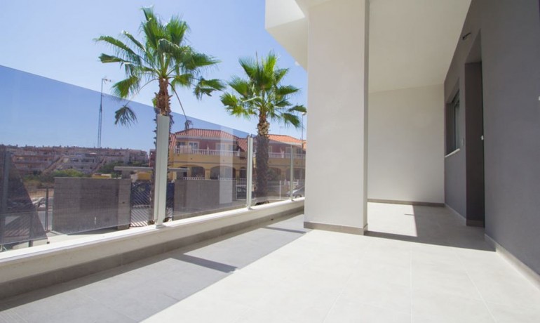 Venta - Apartamento / piso -
Villamartin