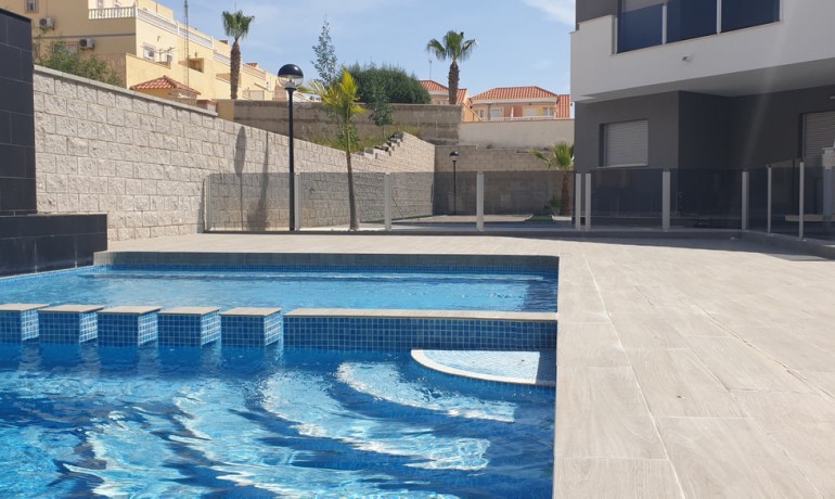 Venta - Apartamento / piso -
Villamartin