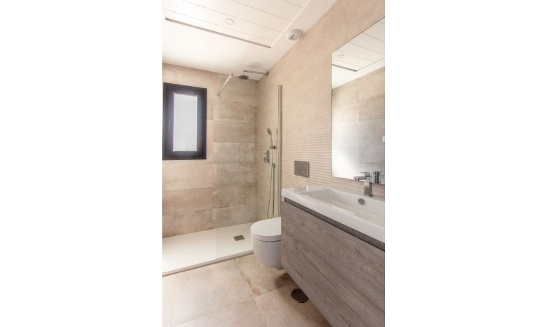 Venta - Casa -
Los Altos