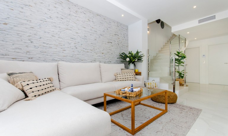 Herverkoop - Huis -
Vista Bella Golf