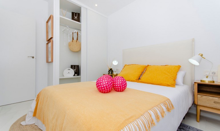 Herverkoop - Huis -
Vista Bella Golf