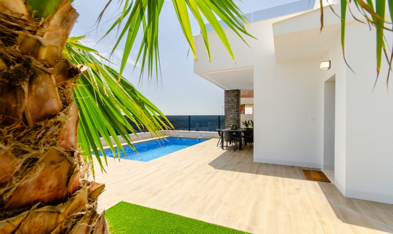 Herverkoop - Huis -
Vista Bella Golf