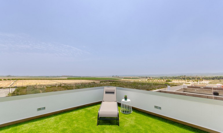 Herverkoop - Huis -
Vista Bella Golf