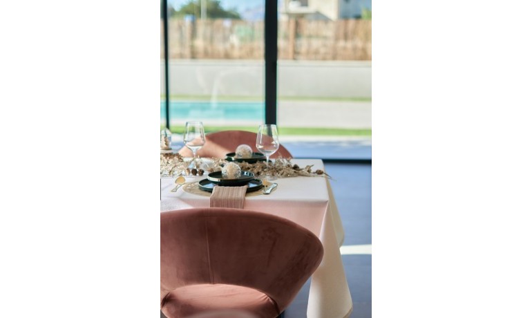 Venta - Casa -
San Juan de Alicante