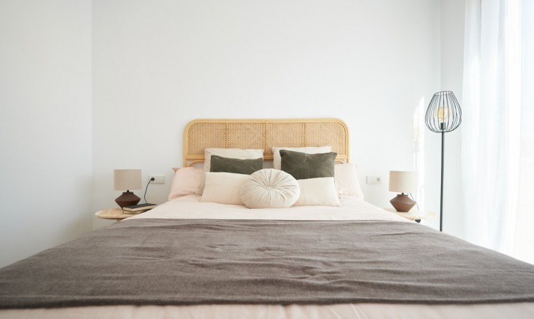 Venta - Casa -
San Juan de Alicante