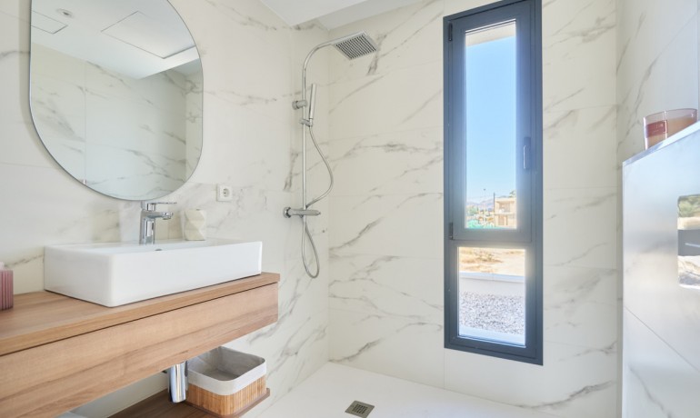 Venta - Casa -
San Juan de Alicante