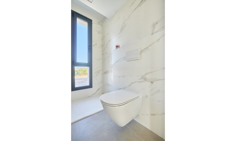 Venta - Casa -
San Juan de Alicante