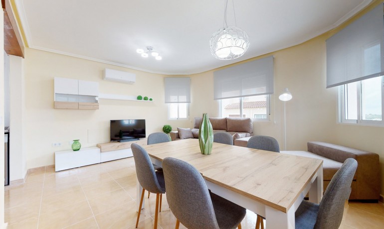 Herverkoop - Huis -
San Miguel de Salinas* - San Miguel De Salinas