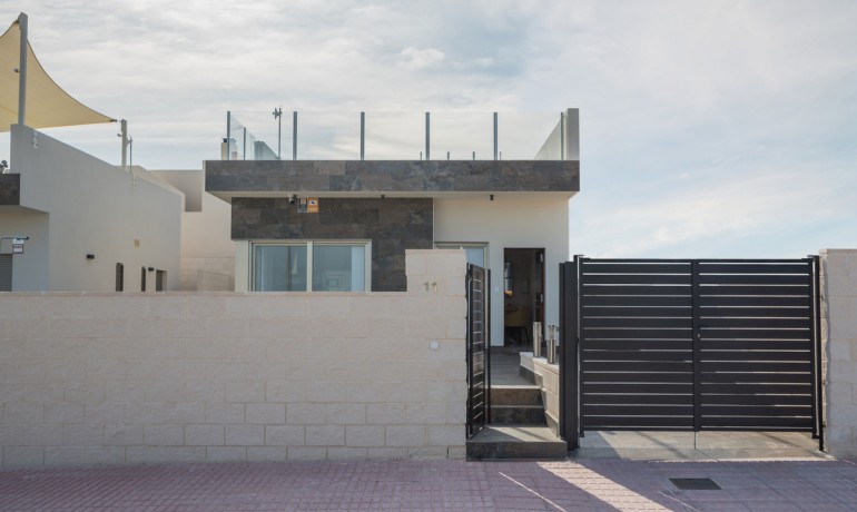 Venta - Casa -
Villamartin