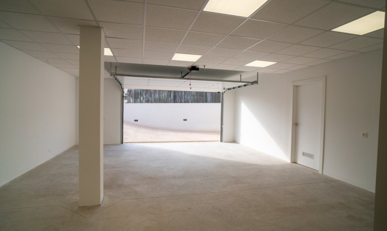 Sale - House -
Las Colinas Golf