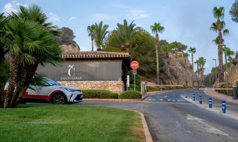 Sale - House -
Las Colinas Golf