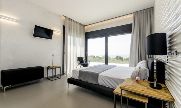 Venta - Casa -
Dehesa De Campoamor